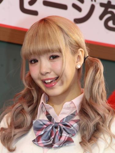 【画像・写真】藤田ニコル「敬語使える！」ミス・ユニバース日本代表に反論