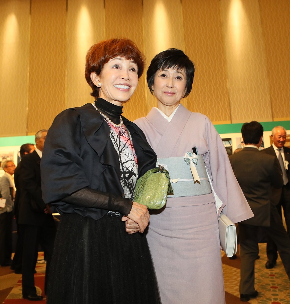 【画像・写真】うつみ宮土理　愛川さんラブレターで立ち直った「元気なあなたが好き」