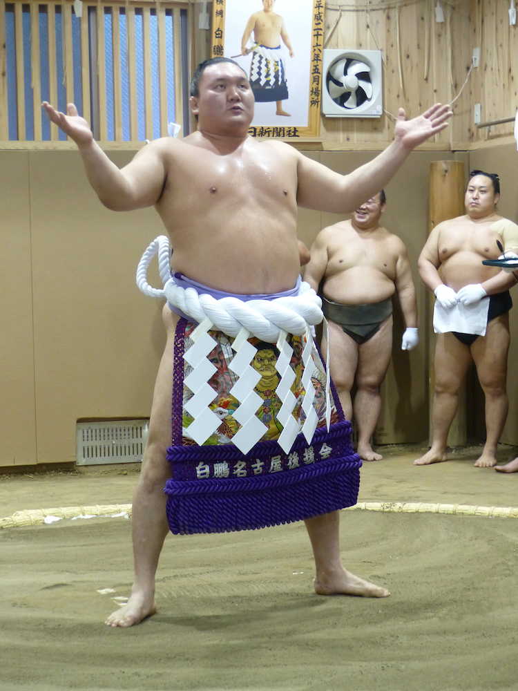 【画像・写真】白鵬からエール「ＳＭＡＰの名に恥じないように活動して」
