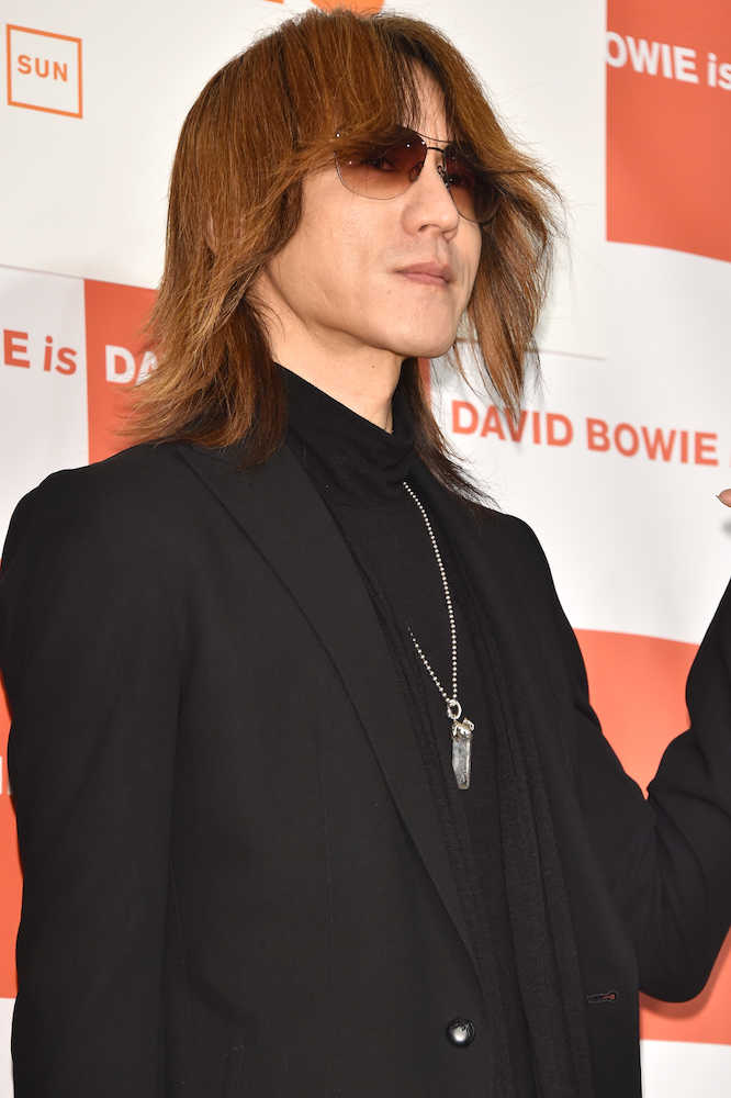 【画像・写真】ＳＵＧＩＺＯ　ボウイさんの衣装目にし「コスプレする心境分かりました」