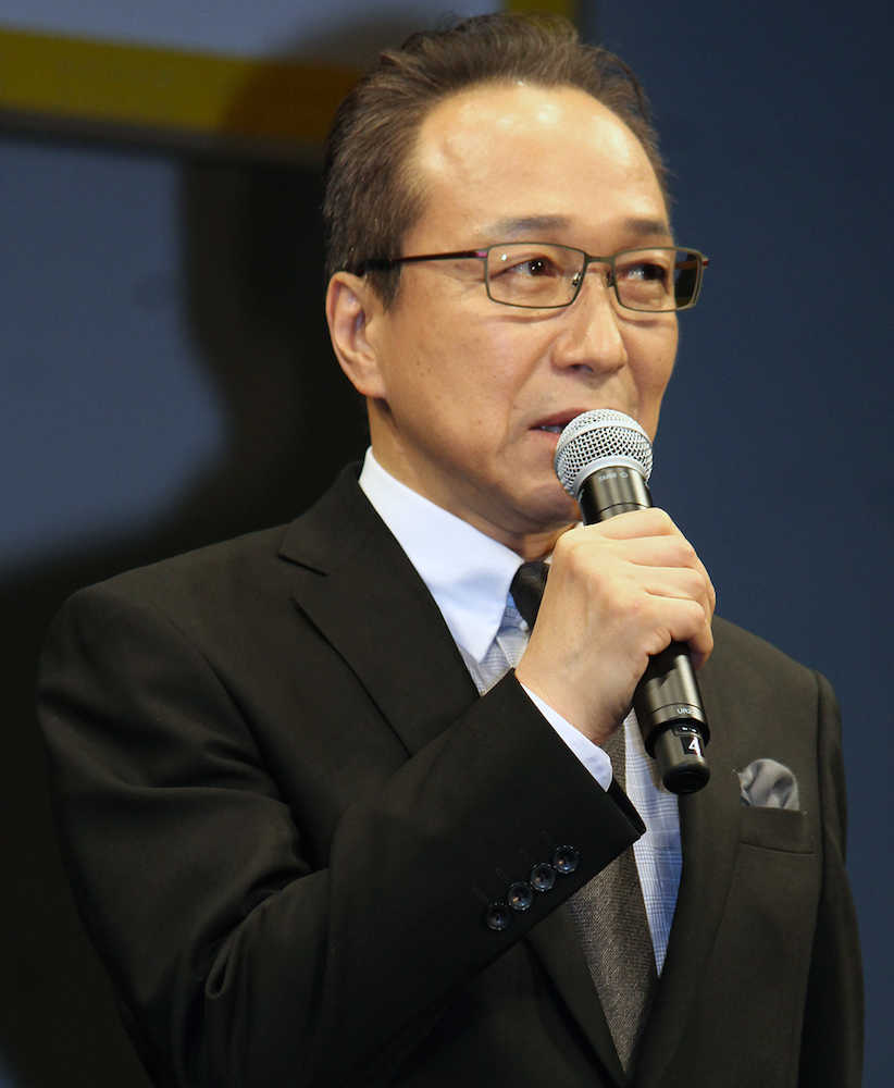 【画像・写真】小日向文世　冬の川で暖を取るためにとった思わぬ方法に共演者ドン引き