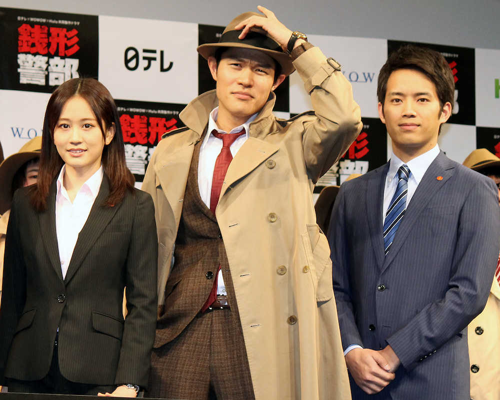 【画像・写真】鈴木亮平ニンマリ　銭形警部のダミ声副作用に悩むもクリカンお墨付き