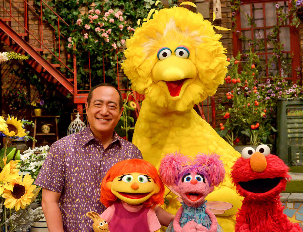 【画像・写真】「セサミストリート」に新キャラ　自閉症の少女「ジュリア」登場