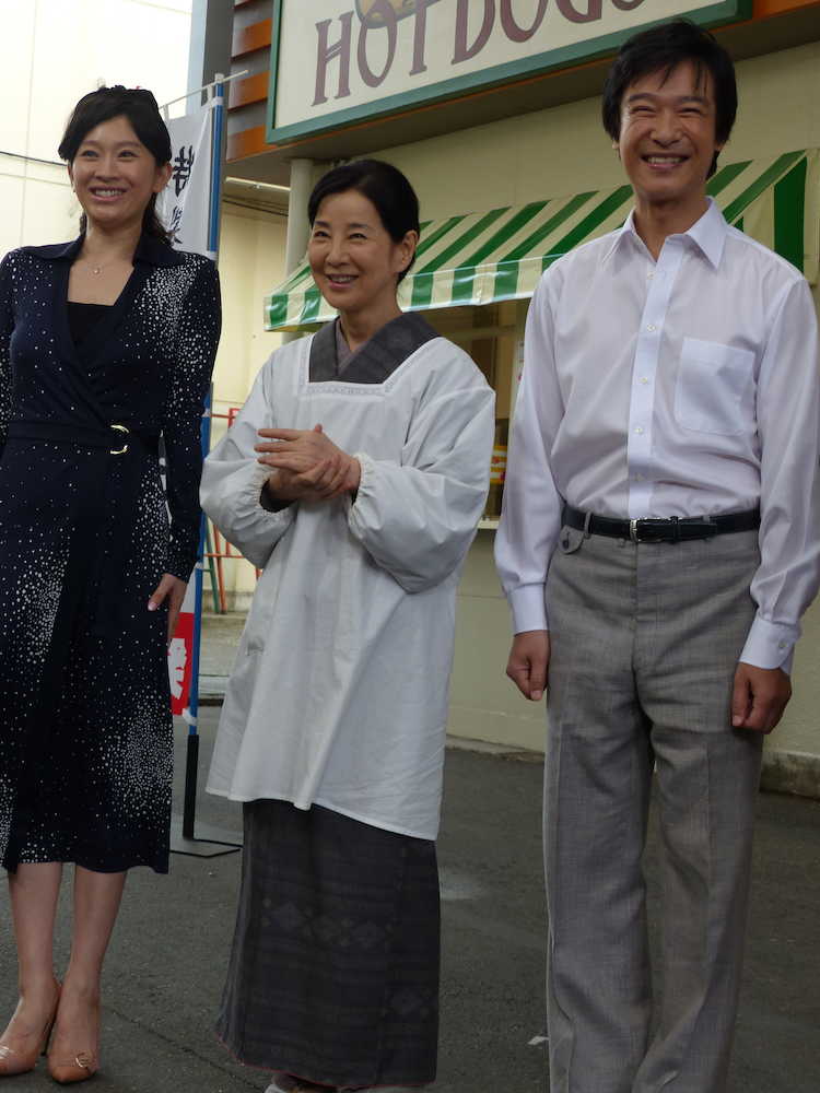 【画像・写真】吉永小百合、引退後はおにぎり屋！？主演映画で“プロの技”披露
