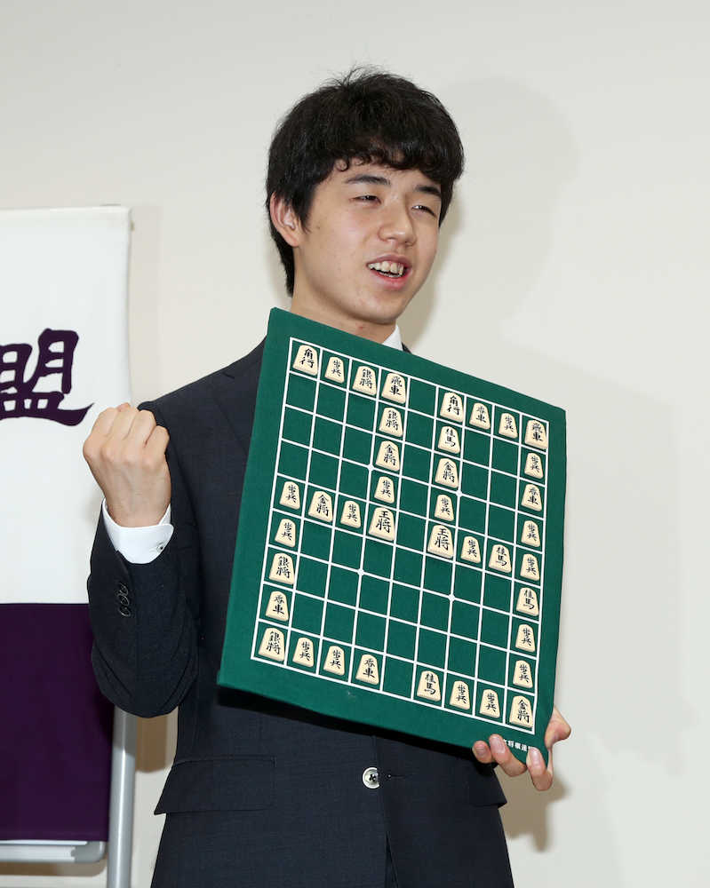【画像・写真】藤井四段、気になる棋譜を人工知能で分析　形勢判断を参考に