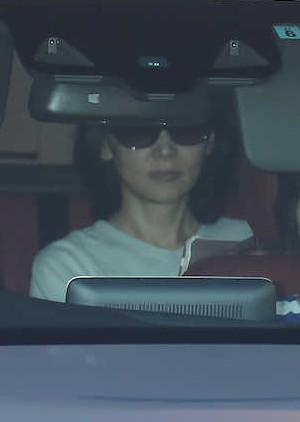 【画像・写真】南果歩　現段階で離婚の意思なし、直撃取材にはノーコメント