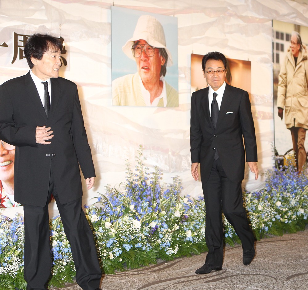 【画像・写真】五木ひろし　平尾さんに感謝「僕を世に出してくれた大恩人です」