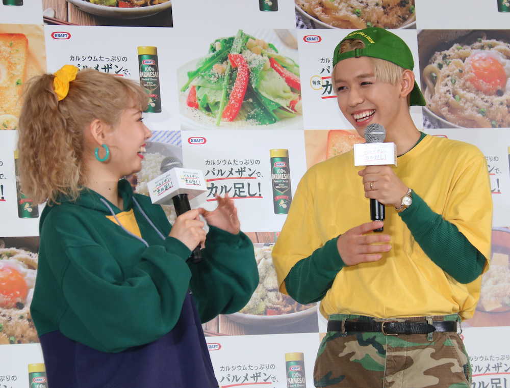【画像・写真】ぺこ＆りゅうちぇる　挙式後、初の公の場でノロケ連発「超幸せ」