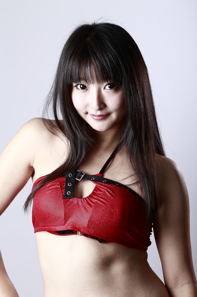 【画像・写真】グラドル金城真央がプロレス挑戦　25日“聖地”後楽園でデビュー