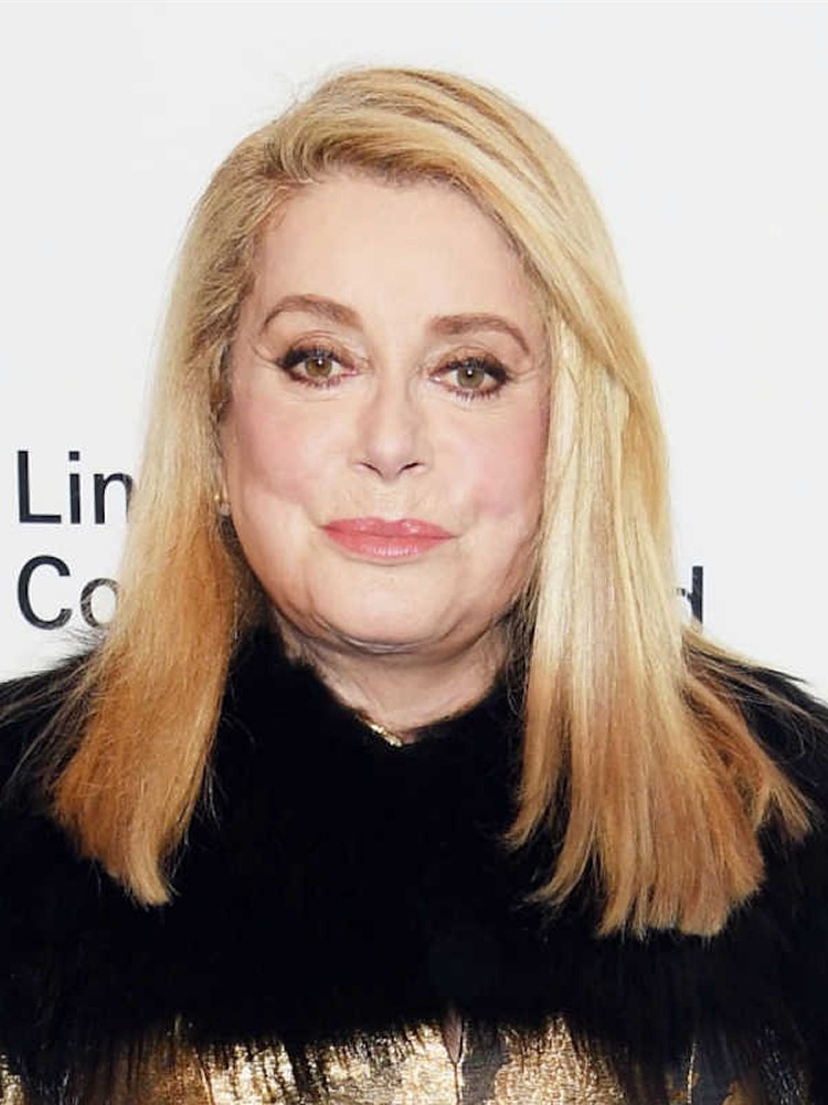 【画像・写真】米映画界セクハラ問題　ドヌーブ、被害女性に陳謝も趣旨は撤回せず