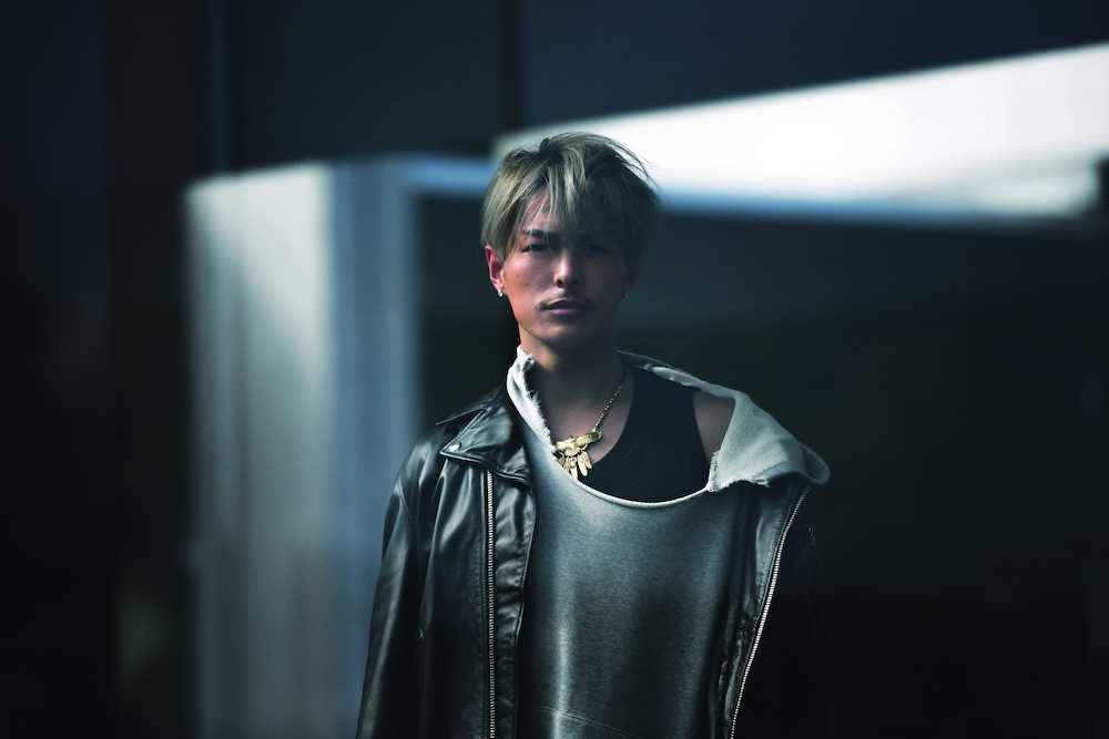 【画像・写真】三代目ＪＳＢ今市が初フォトエッセー　恋愛観、グループ愛、肉体美さらけ出す