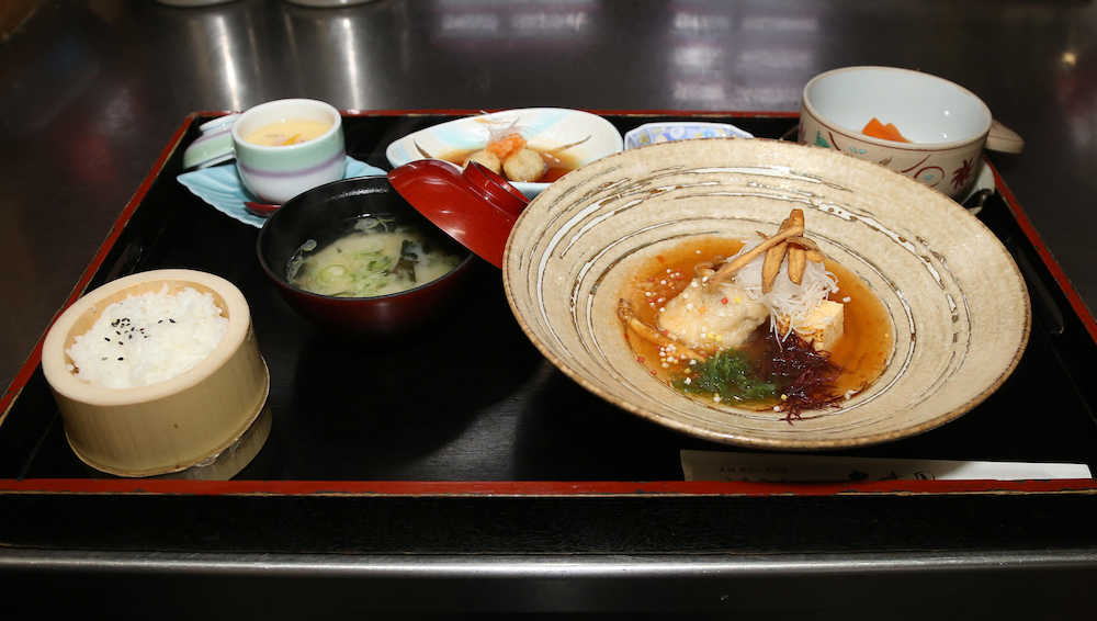 ＜４＞豊島八段の昼食「うずまき甘鯛定食」