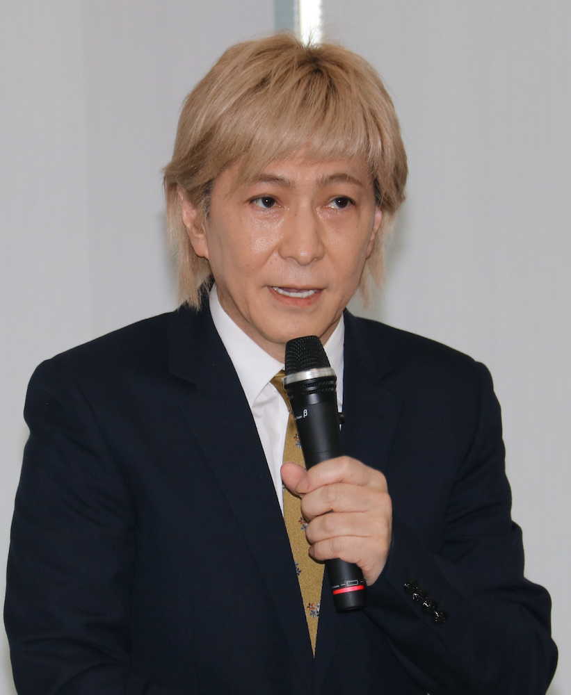 【画像・写真】小室哲哉、引退触れずＮＨＫ「うたコン」生出演　表明後初テレビ