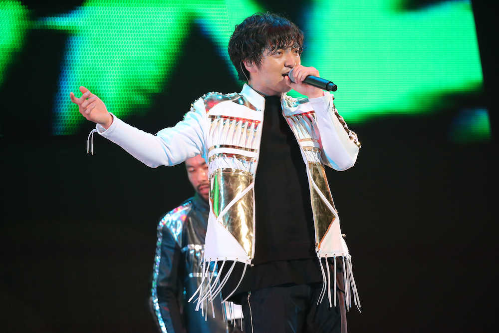 【画像・写真】三浦大知　アンコールで大物女優と１８年ぶり共演「７歳からの大ファン代表、満島ひかりと申します」