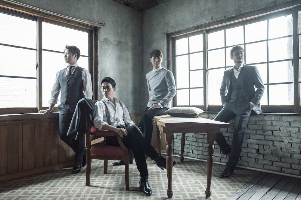 「ノッテ・ステラータ（星降る夜）」をカバーしている韓国の４人組「フォルテ・ディ・クアトロ」