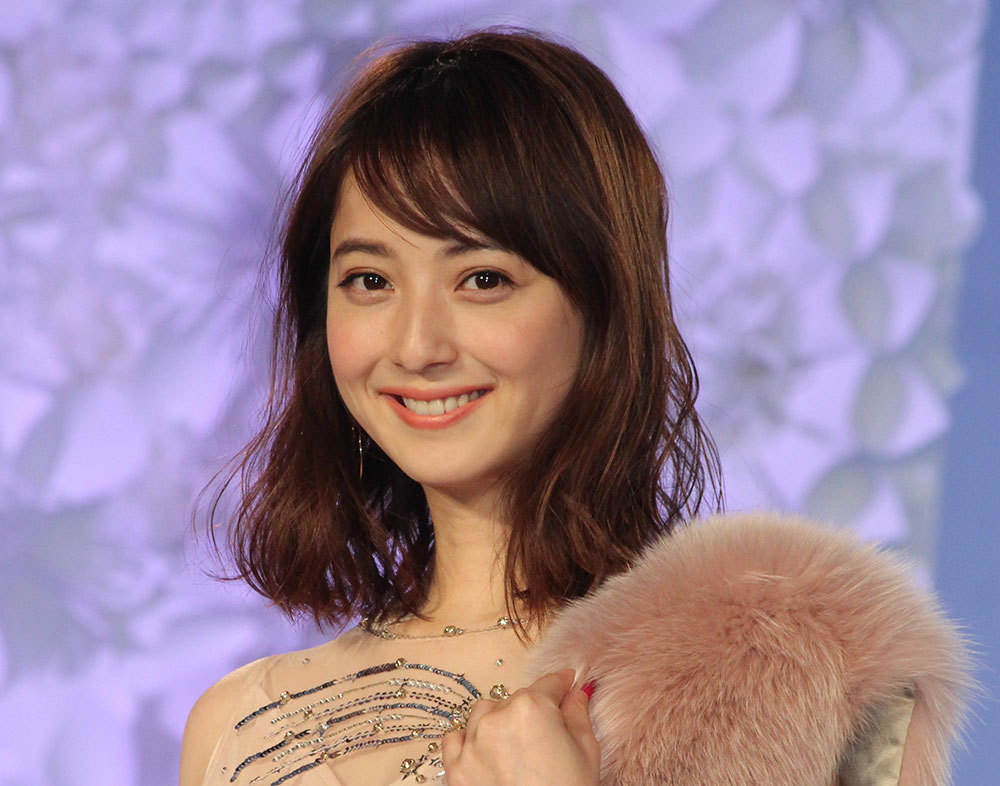 【画像・写真】佐々木希が第１子妊娠　アンジャ渡部、今秋パパに
