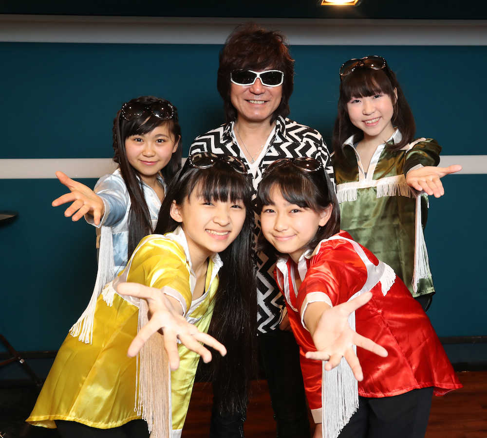 【画像・写真】元「フィンガー５」晃　孫世代アイドルとコラボ「学園天国」歌う