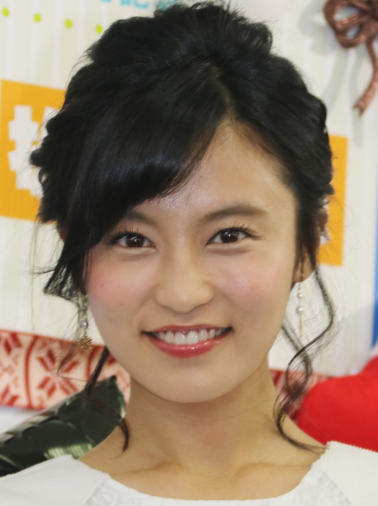【画像・写真】こじるり　デート報道も交際否定　「友達と３人で…」説明に松ちゃんツッコミ