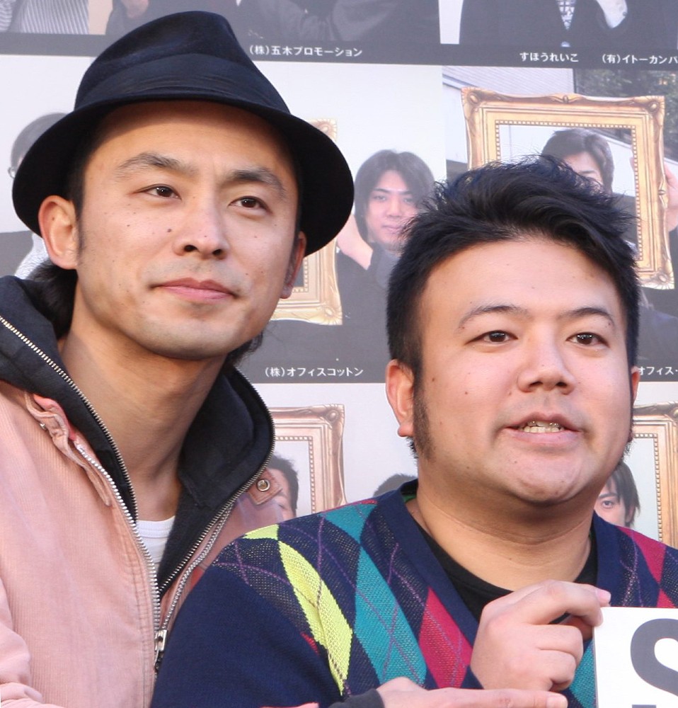お笑いコンビ「江戸むらさき」の野村浩二（左）と磯山良司