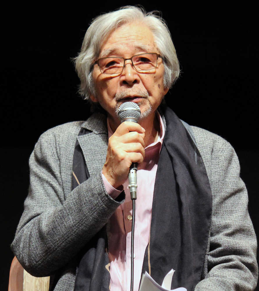 舞台「母と暮せば」の製作発表に出席した監修の山田洋次監督