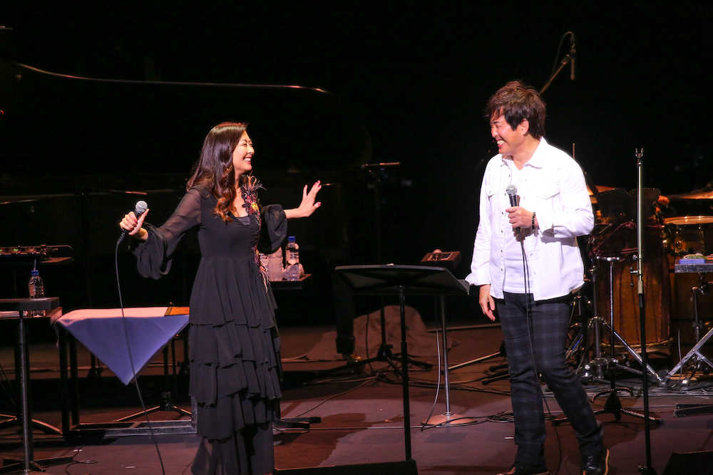 【画像・写真】中山美穂　１８年ぶり観客前に歌唱で「私歌ってたっけ、今」