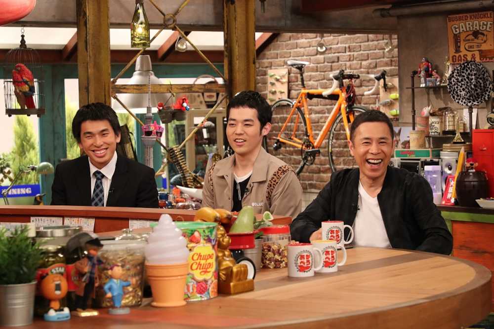 関西テレビ「おかべろ」で爆笑トークする（左から）溝口幸雄、濱田祐太郎、岡村隆史