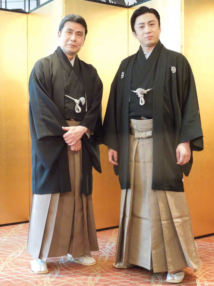大阪での襲名披露に力を込める松本白鸚（左）と松本幸四郎