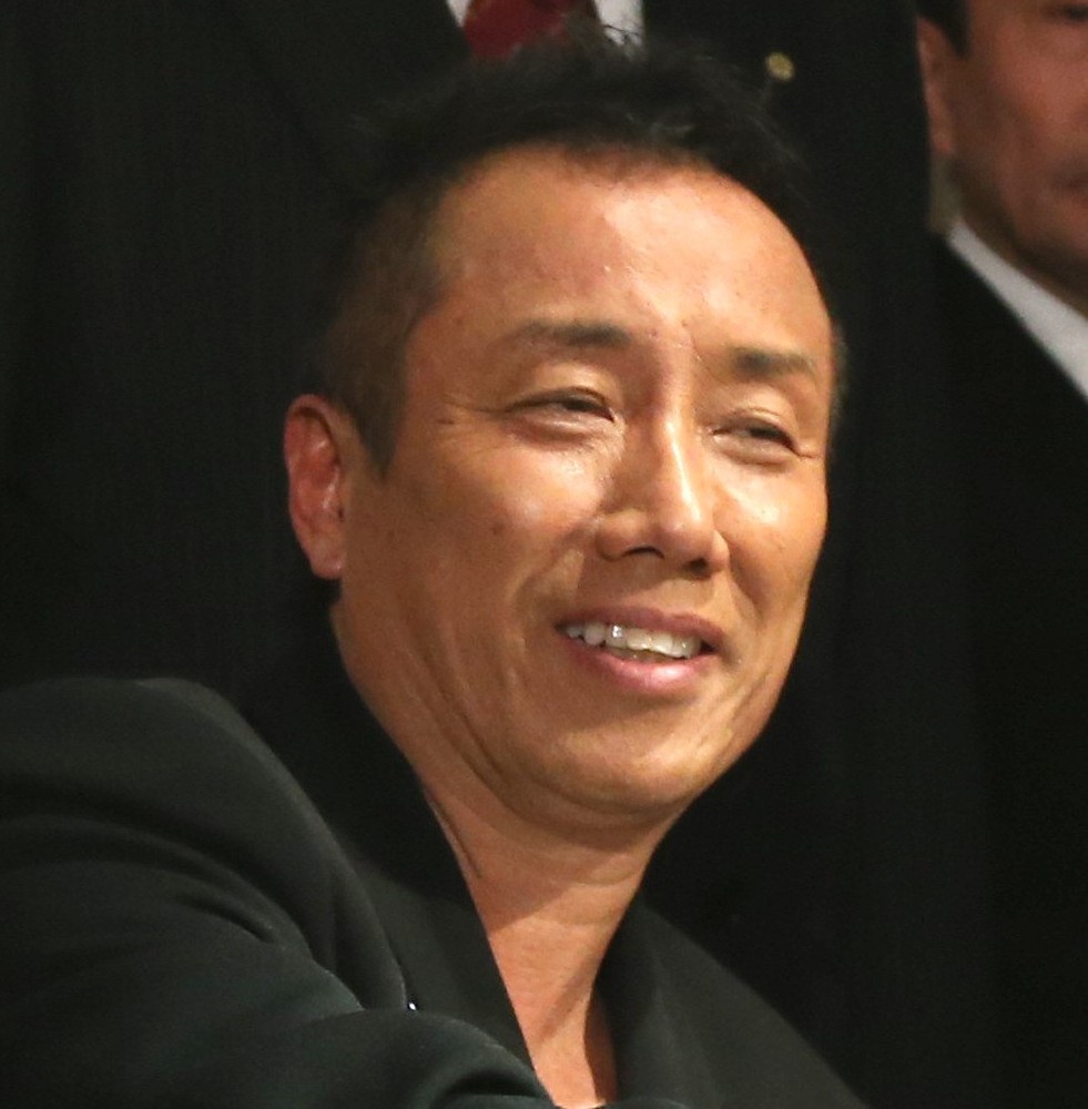 【画像・写真】長渕剛、生歌でＴＯＫＩＯへエール　「スッキリ」で提供楽曲を熱唱