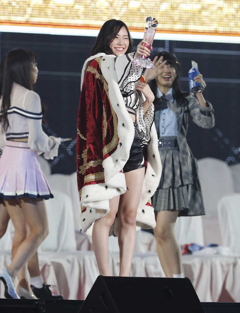 【画像・写真】松井珠理奈が新女王　地元・名古屋で“１０度目の正直”「卒業はしません！」　