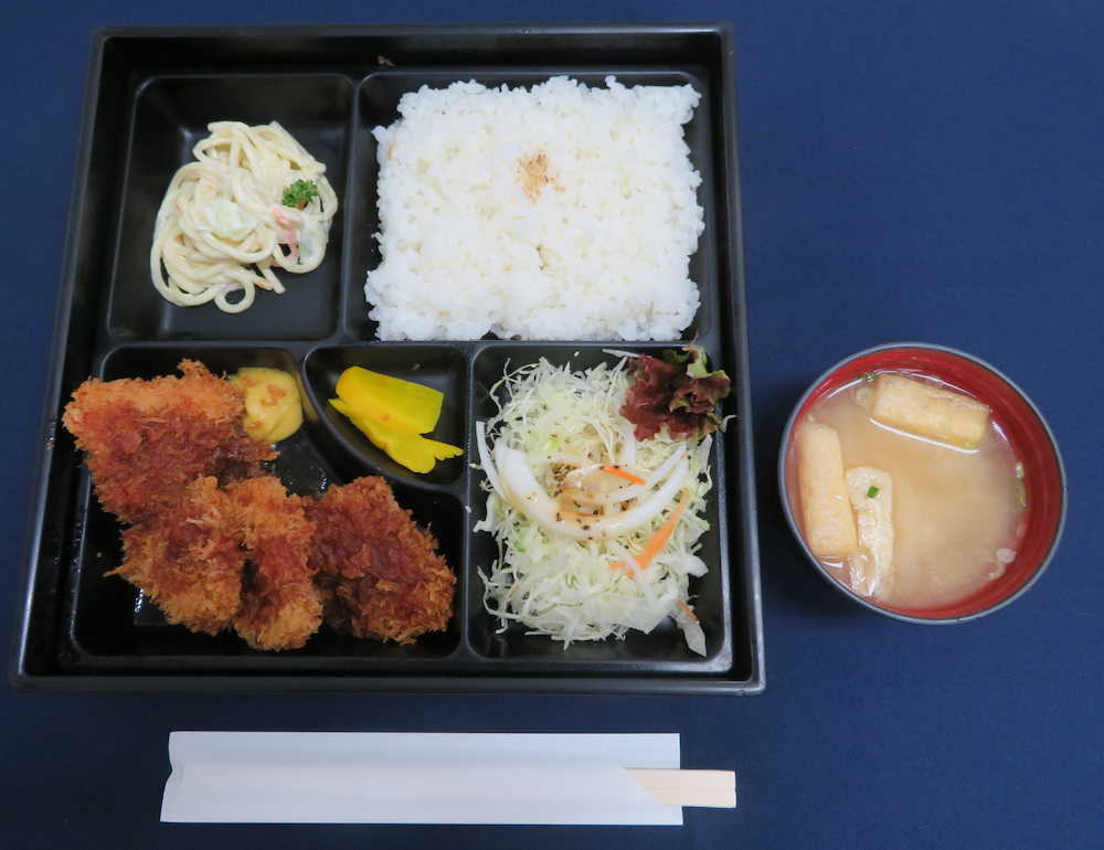 【画像・写真】藤井聡太七段　勝負メシは「ぶっかけうどん定食」