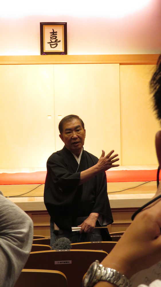 【画像・写真】神戸新開地・喜楽館が開場　桂文枝「落語をするにはピッタリの寄席になりました」
