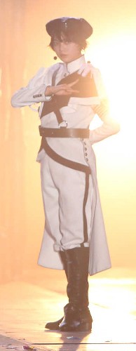 【画像・写真】「紅白」で負傷の平手友梨奈が復活唱　欅坂単独ライブに１１カ月ぶり　堂々のセンター