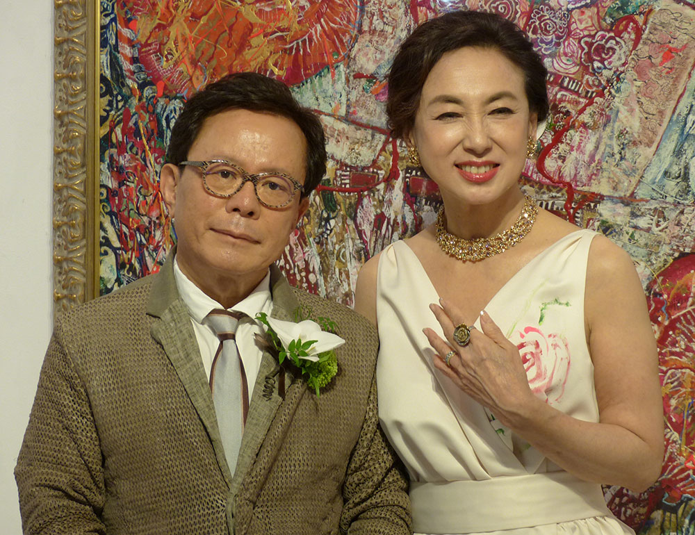 今年５月、婚約発表した猪瀬直樹氏と蜷川有紀