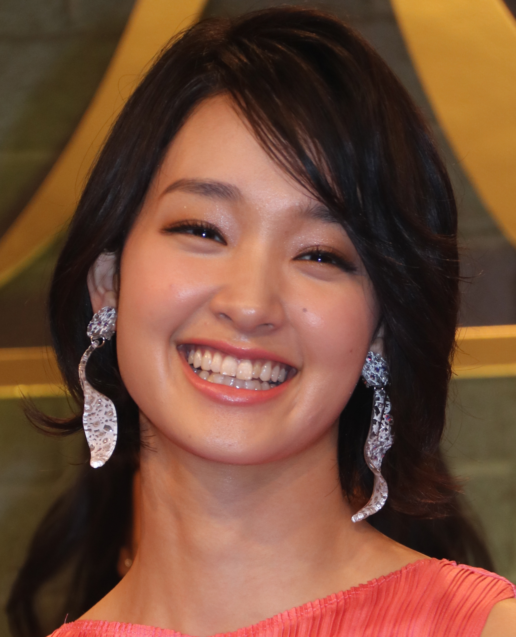 【画像・写真】剛力彩芽「ZOZOでは…」投稿にファン反応「笑いのセンス最高」