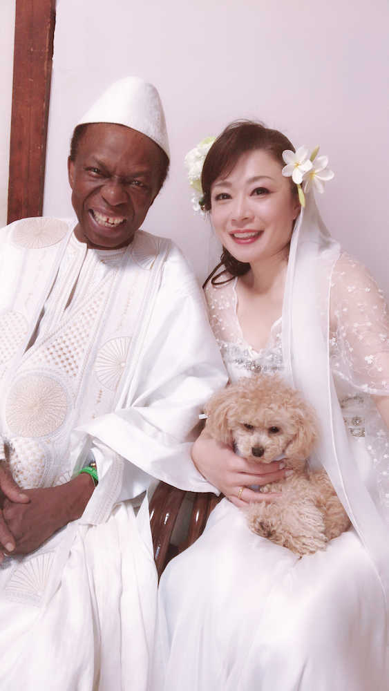 【画像・写真】オスマン・サンコン「１婚、２婚、３婚です」　北山みつきとの結婚祝福に喜び