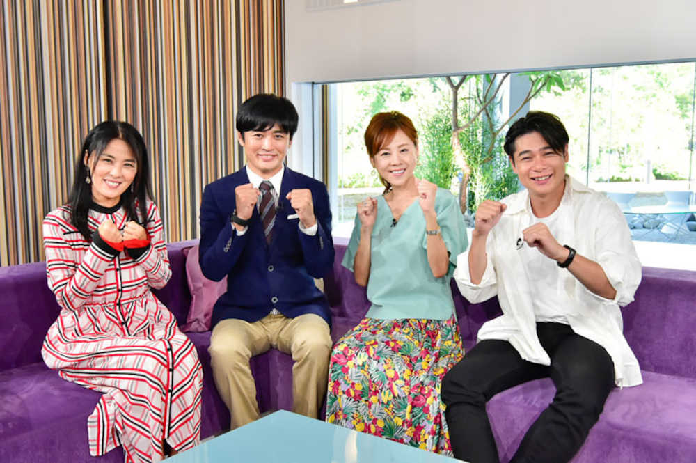 【画像・写真】元世界王者・長谷川穂積氏、ＡＩとエアホッケー対決！「パンチの打ち方と一緒で…」