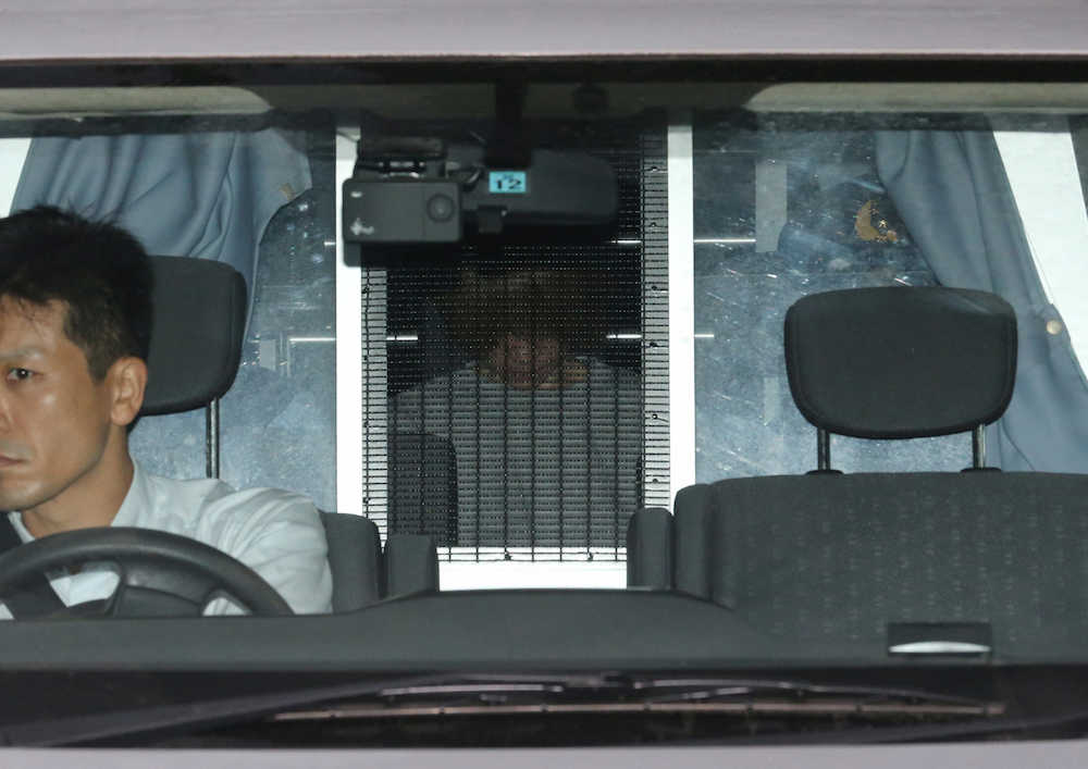 【画像・写真】酒気帯び逮捕の吉澤容疑者送検、検出アルコールは基準値の４倍