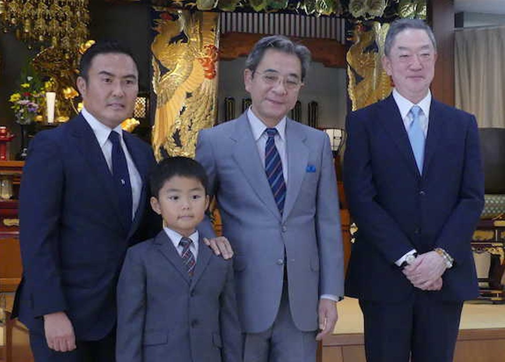 【画像・写真】中村梅玉が大役へ成功祈願「覚悟できた」　１１月に「名高大岡越前裁」上演