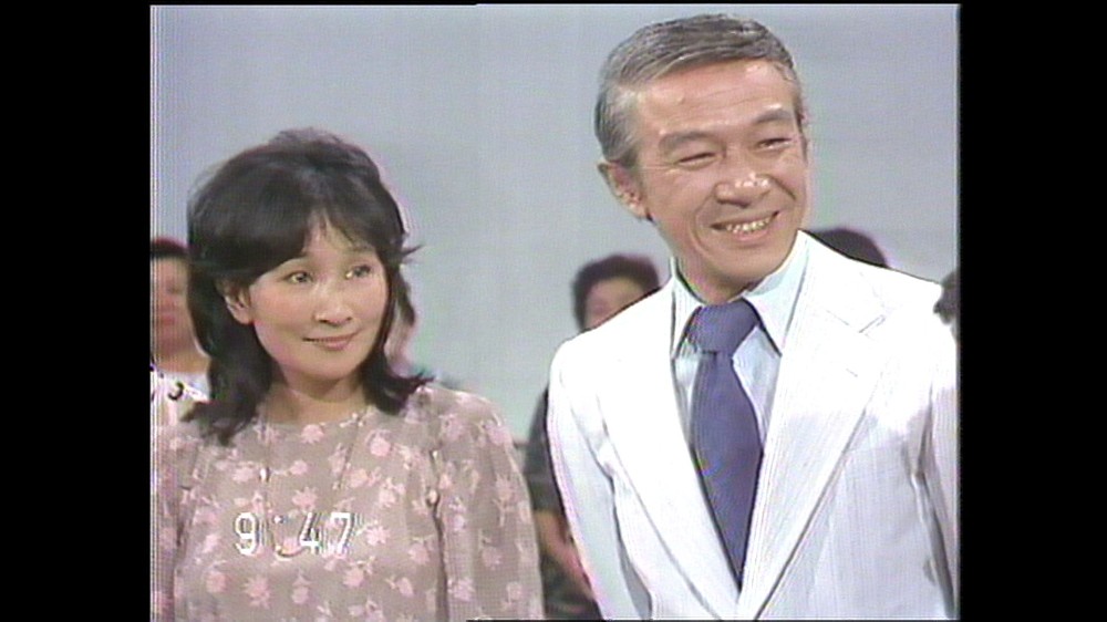 テレビ番組で共演する柳生博（右）と妻・有希子さん（Ｃ）ＴＢＳ