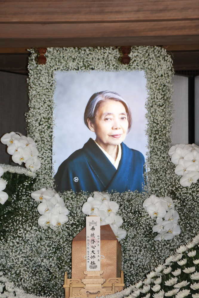 【画像・写真】是枝監督沈痛「二度母を失ったよう」、橋爪功がメッセージ代読