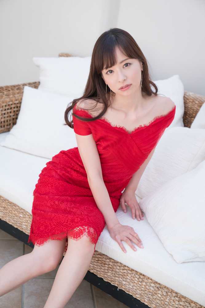 【画像・写真】“テレビで見られない”皆藤愛子と小旅行　デジタル写真集発売