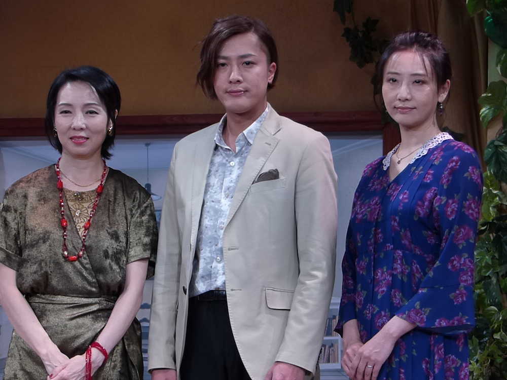 「まさに世界の終わり」の東京公演開幕を前に取材に応じた（左から）那須佐代子、内博貴、大空ゆうひ
