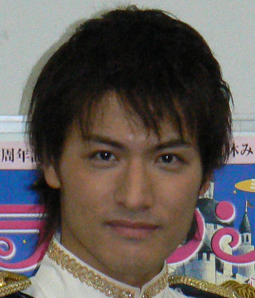 【画像・写真】滝クリ　いとこ滝川英治とのツーショット公開　撮影中事故で脊髄損傷　退院翌日にインスタ投稿