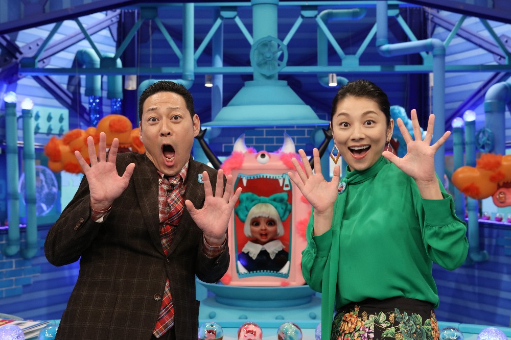 フジテレビの新番組「芸能人が本気で考えた！ドッキリＧＰ」でＭＣを務める東野幸治（左）と小池栄子