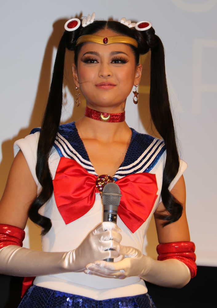 「ミス・ユニバース２０１８　世界大会壮行会」」で、世界大会で披露する「美少女戦士セーラームーン」の衣装をお披露目した日本代表の加藤遊海（ｃ）Ｎａｏｋｏ　Ｔａｋｅｕｃｈｉ