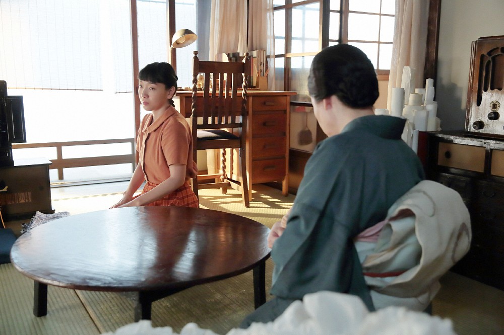 【画像・写真】【来週のまんぷく】第９週　「違うわ、萬平さん」新食品開発に夢中の萬平　家族の時間が欲しい福子は…