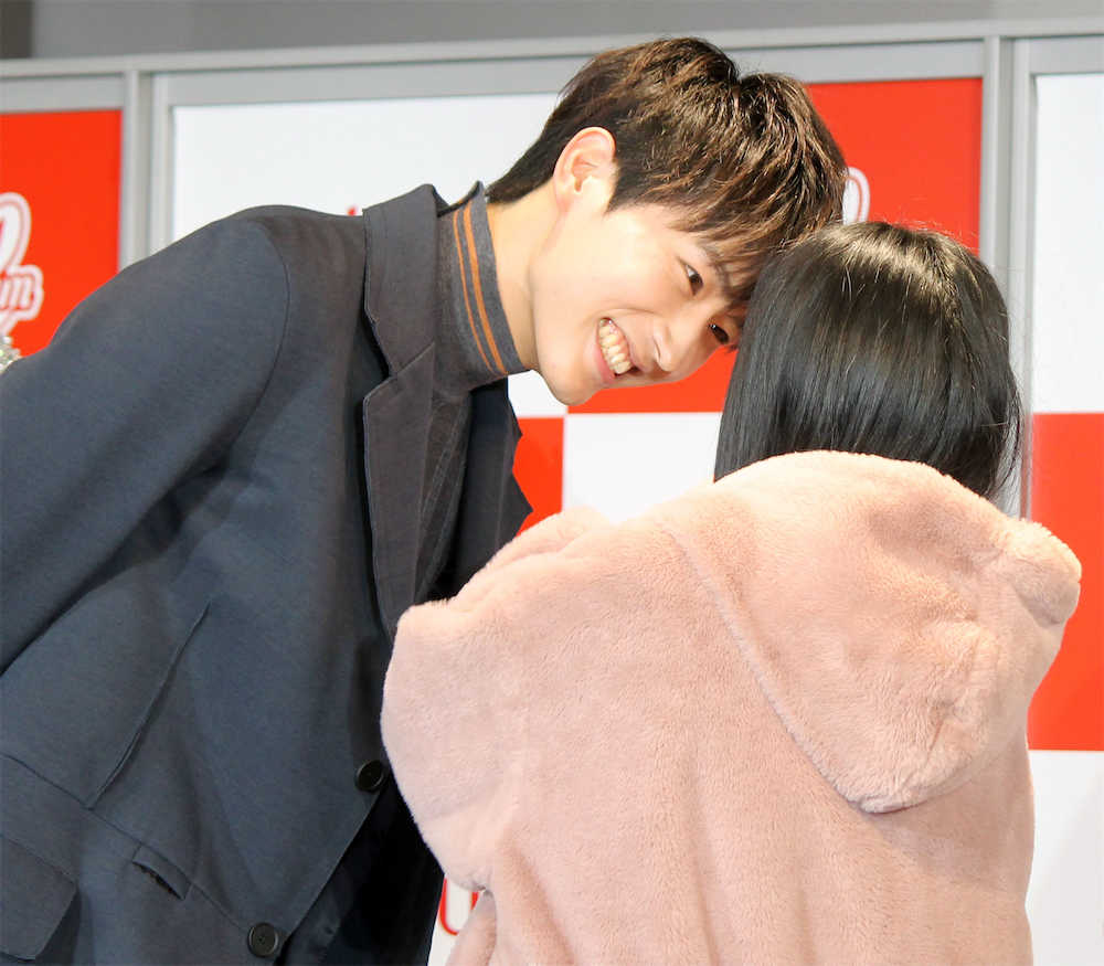 【画像・写真】杉野遥亮　「接キュン戦」秒殺にドヤ顔「落としてやるという気持ちで臨んだ」