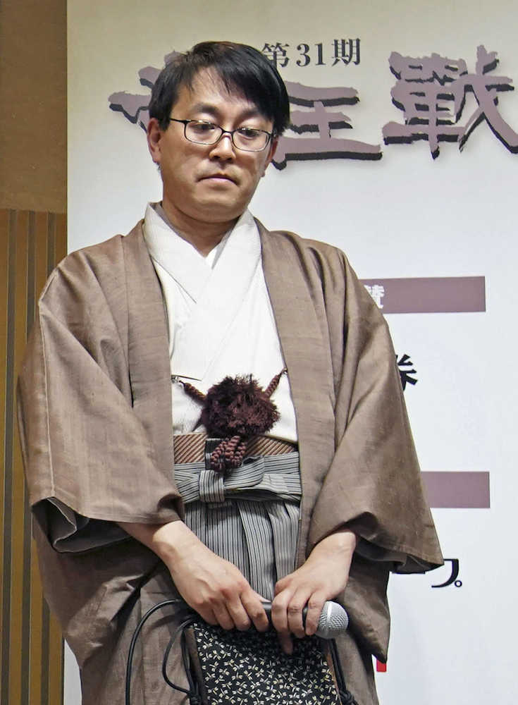 【画像・写真】２７年ぶり無冠…羽生前竜王「自分の実力が足りなかった」