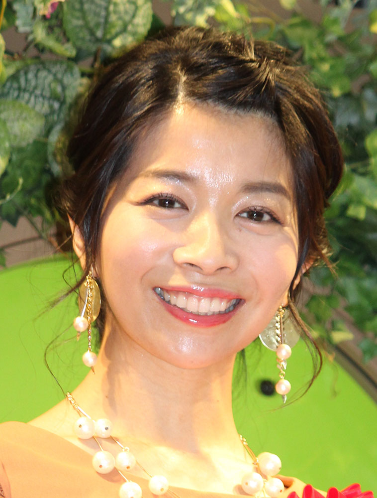 【画像・写真】マナカナ妹・佳奈　茉奈の結婚祝福「家族ぐるみでよろしく」相手男性にも触れ「安心して茉奈を託せます」
