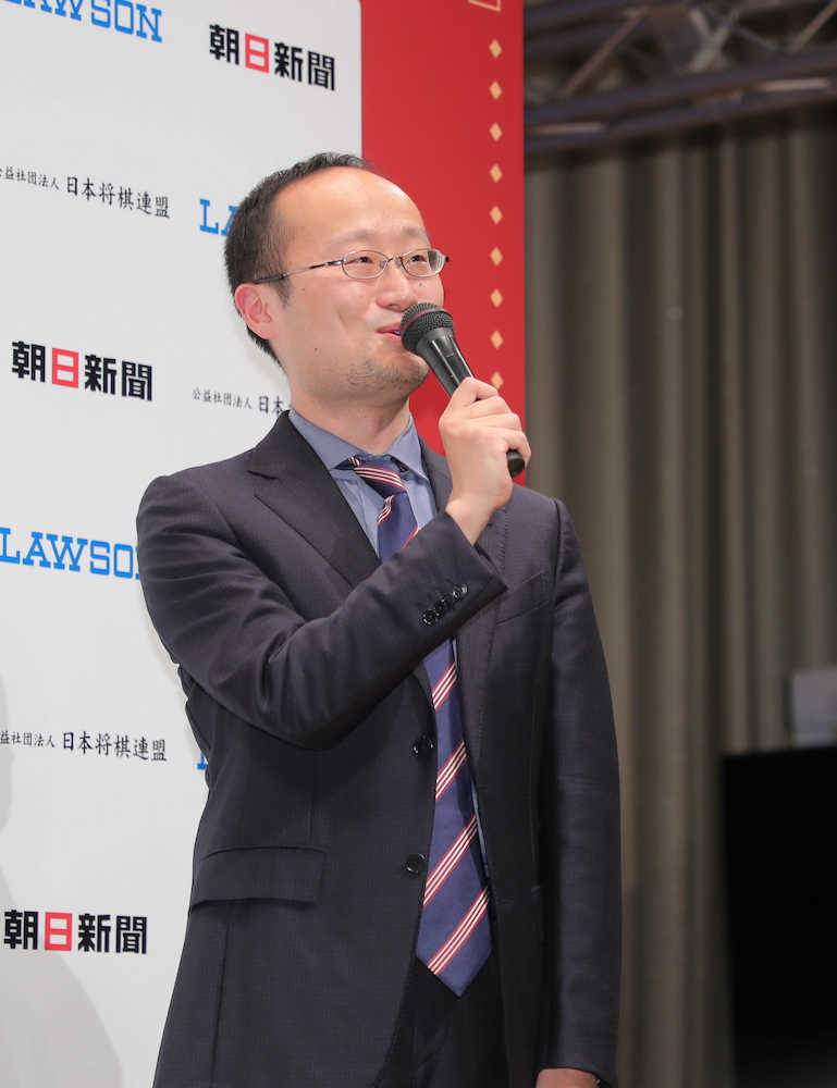 【画像・写真】渡辺棋王　前日からイメージも…苦い初手合い「申し訳ない」